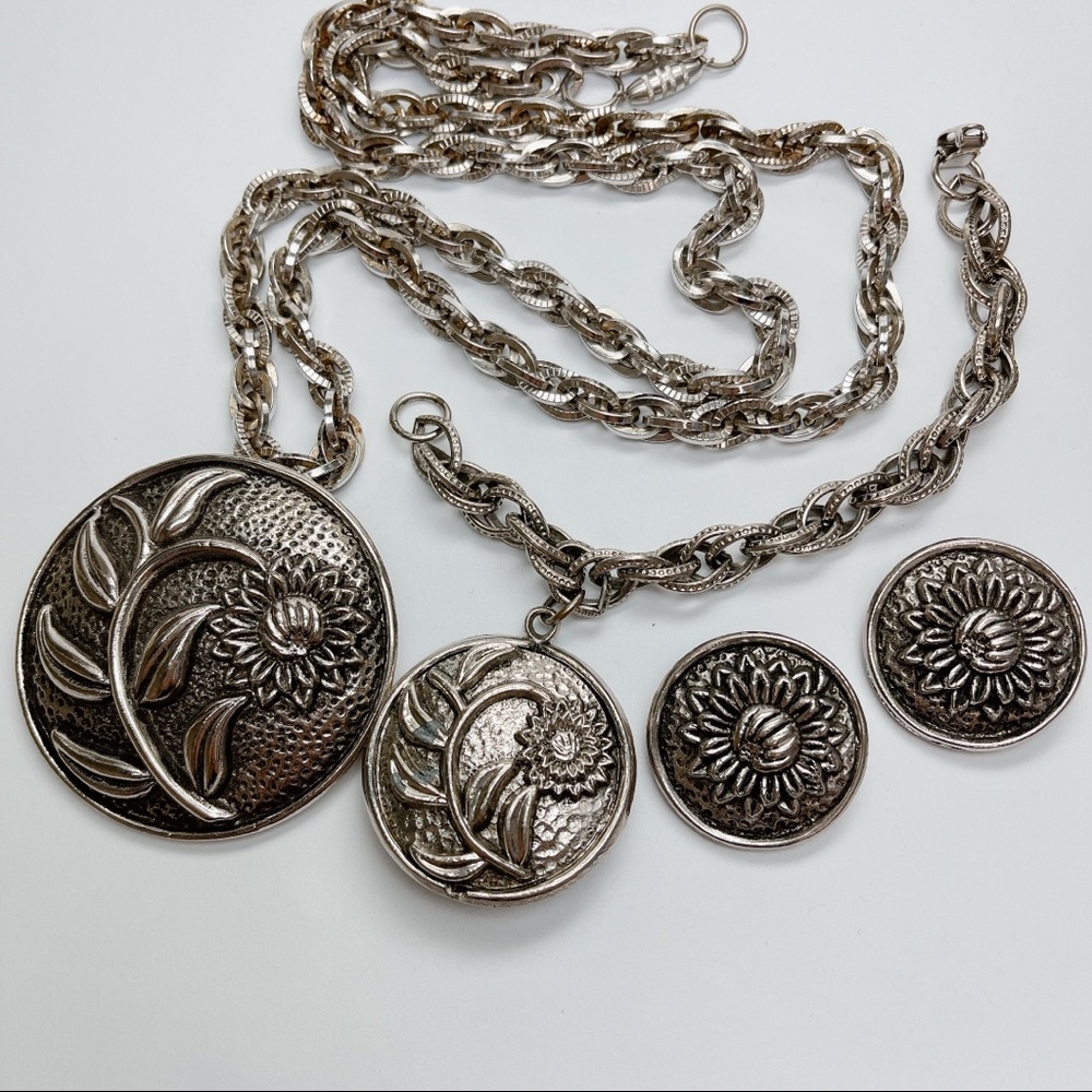 Vintage Sunflower Necklace Bracelet Earrings Set